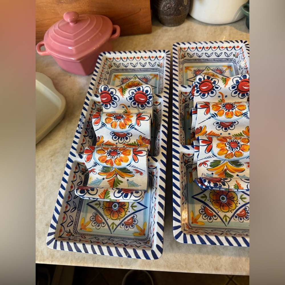 Prepara Melamine Floral Family Taco Night set